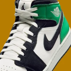 1 Mid SE Lucky Green