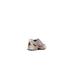 740 Sneakers