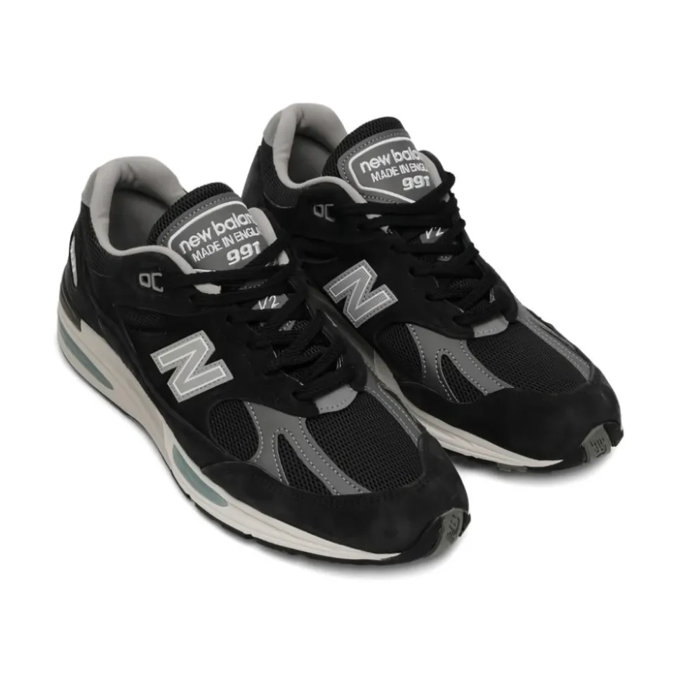 991 Sneakers