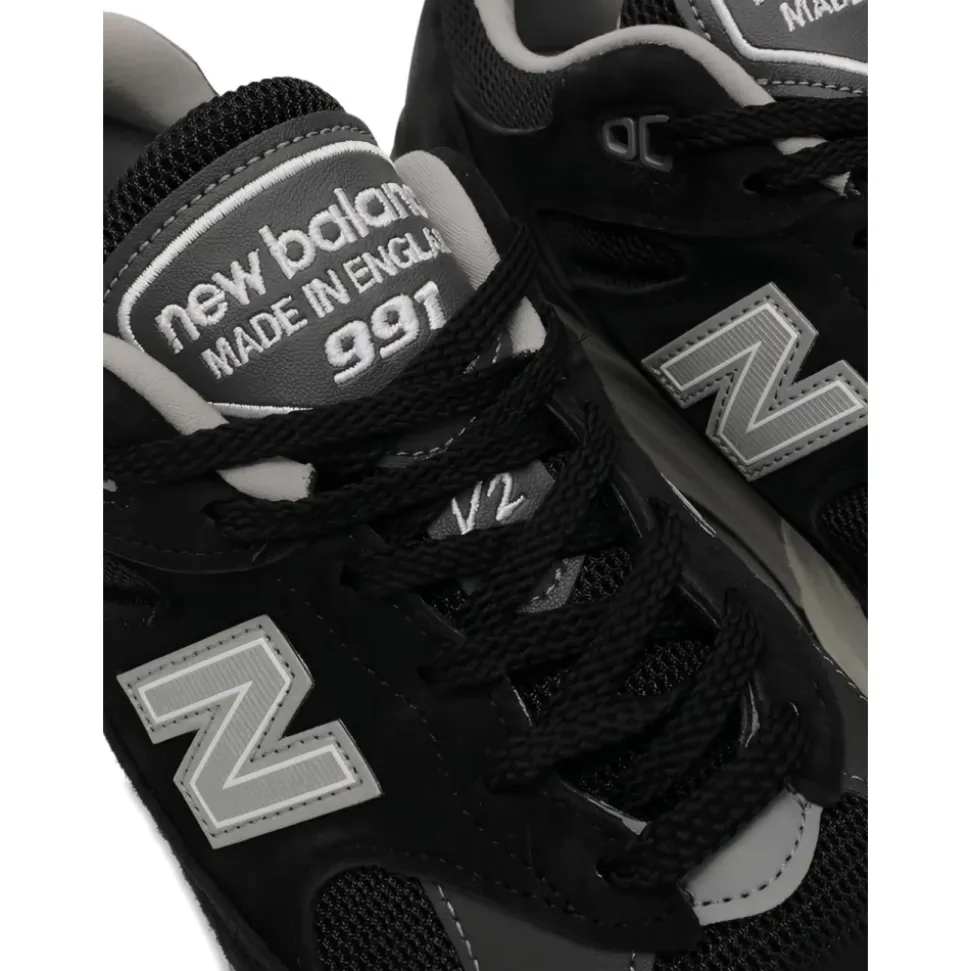 991 Sneakers