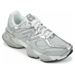 9060 Sneakers