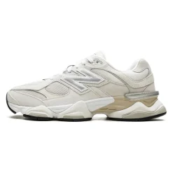 9060 Sneakers