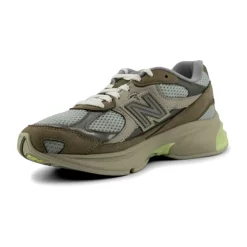 2010 Sneakers