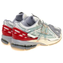 1906A Sneaker
