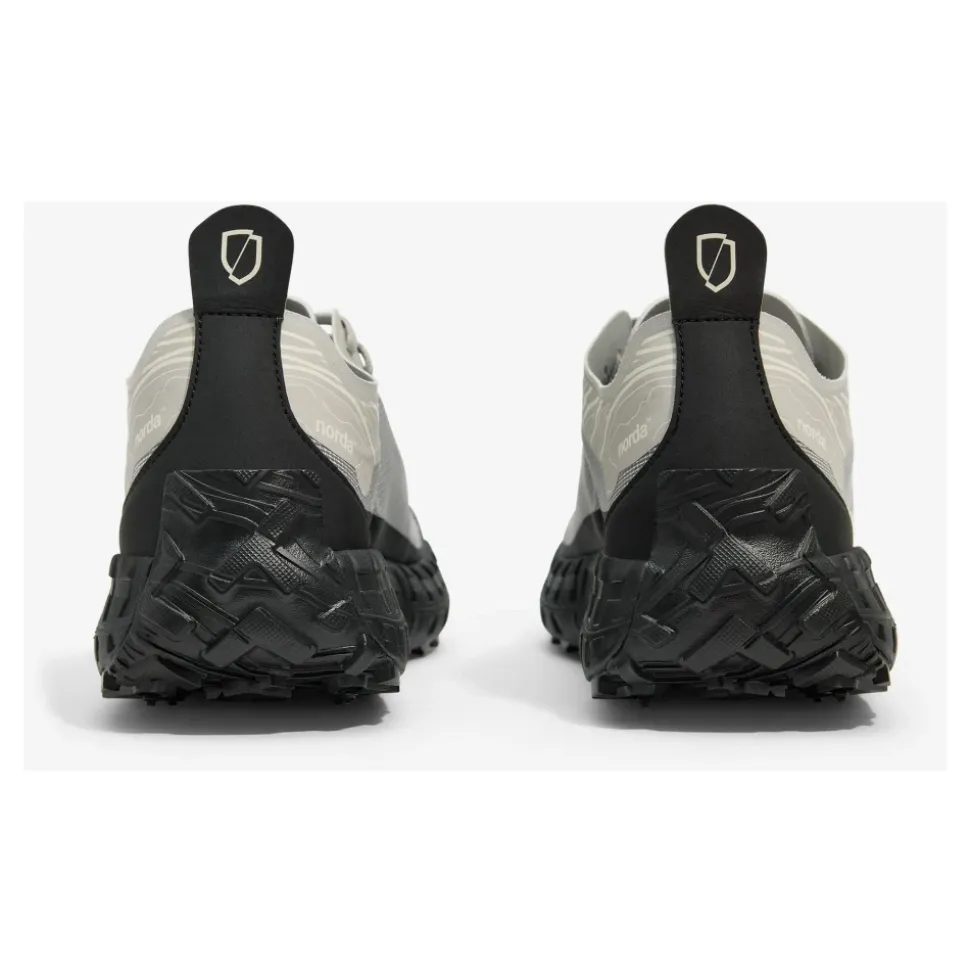 001A Sneaker