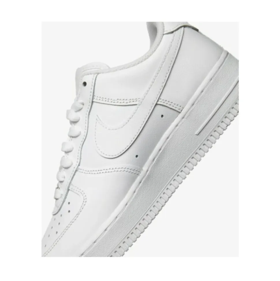 Air Force 1 '07 Sneakers