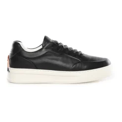 Barracuda Sneakers
