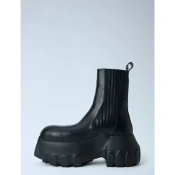 Beatle Mega Tractor Boots
