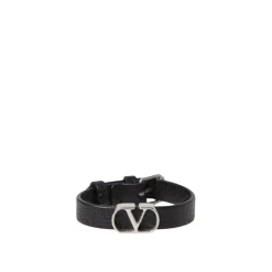 Bracciale in pelle strutturata con fibbia in metallo
