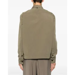 Camicia a maniche lunghe con tasche a patta