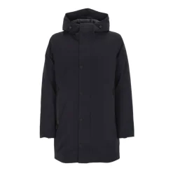 Cappotto con cappuccio e bottoni
