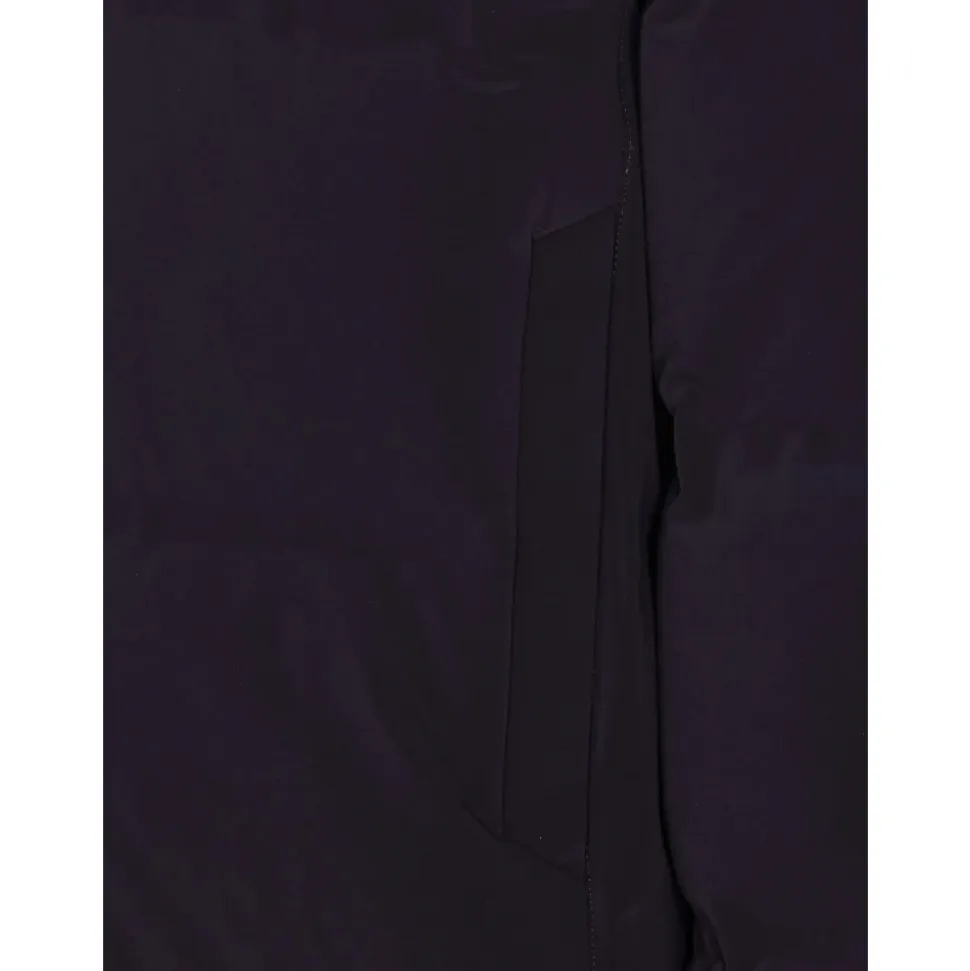Cappotto imbottito nero con cappuccio