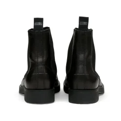 Chelsea Boot
