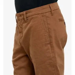 Chinos
