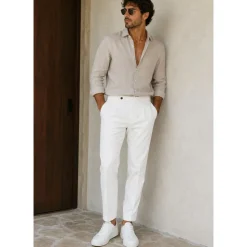 Chinos