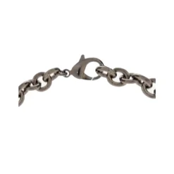 Collana con catena e targhetta logo
