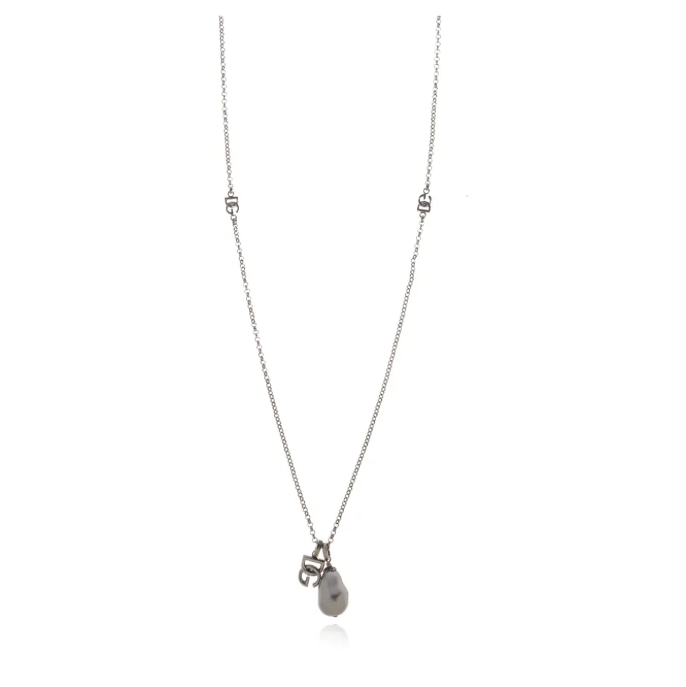 Collana con ciondolo