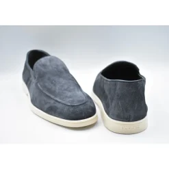 Doucal's Flat shoes