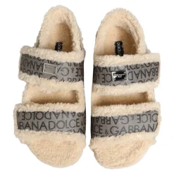 Flats Sandals