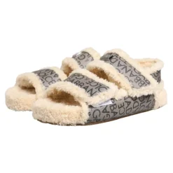 Flats Sandals