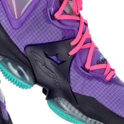 LeBron 19 Basketball Shoe