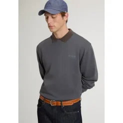 Macro Logo Crewneck