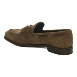 Mocassino con Nappe e Dettaglio Intrecciato