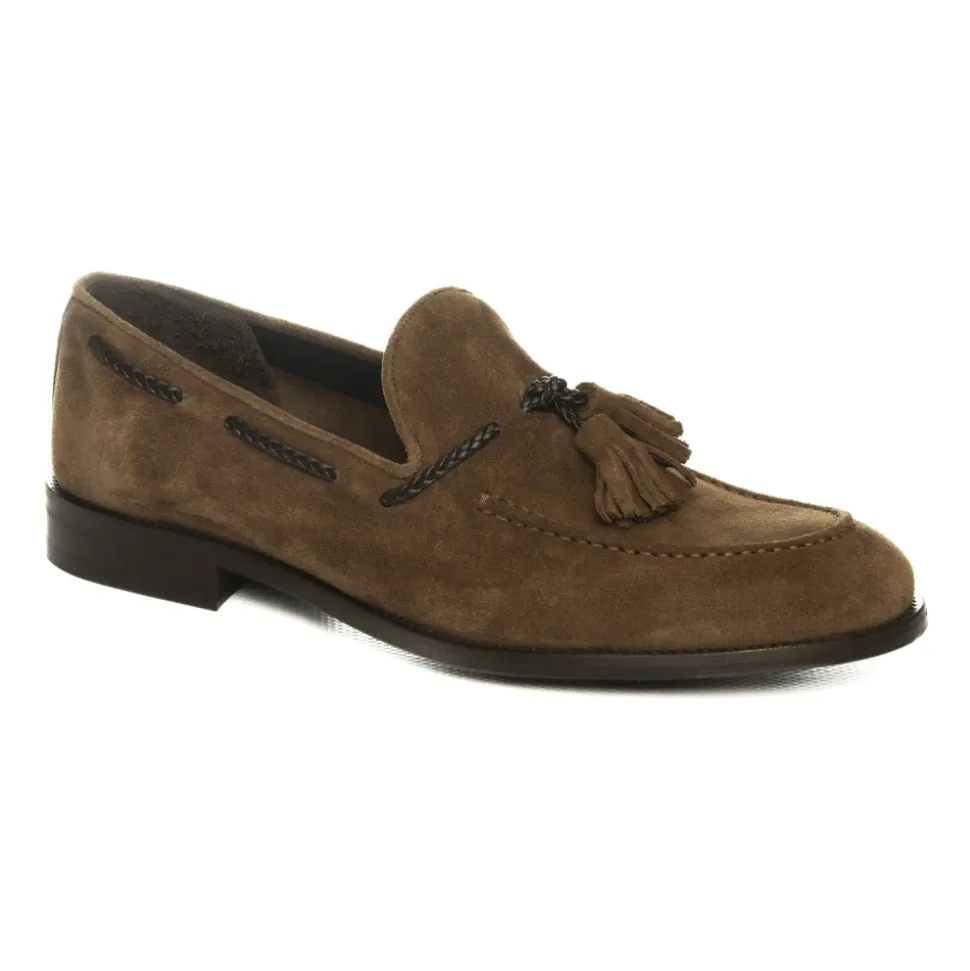 Mocassino con Nappe e Dettaglio Intrecciato