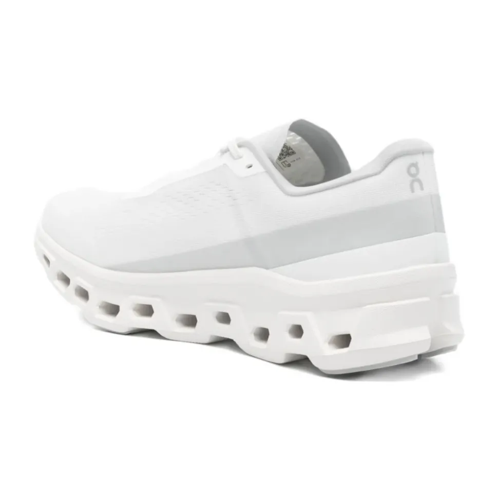 ON Sneakers