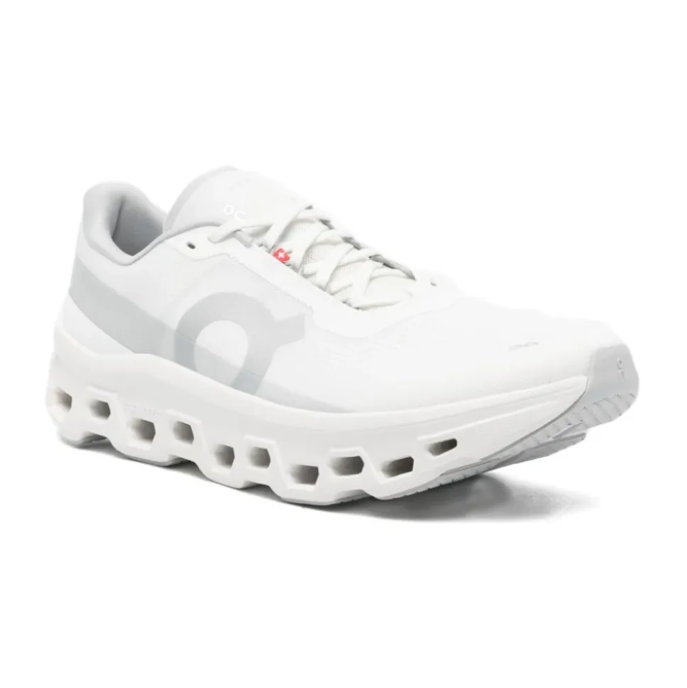 ON Sneakers