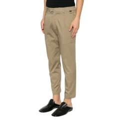 Pantaloni Chino con Pinces