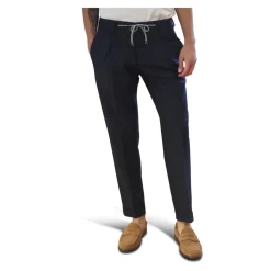 Pantaloni con laccetto in vita