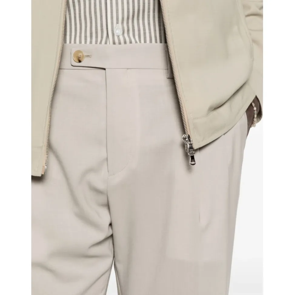 Pantaloni slim-fit