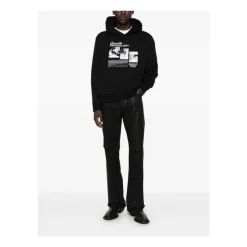 P026 Straight Jeans