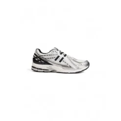 1906R Sneakers