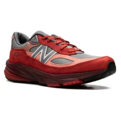 Running Shoes