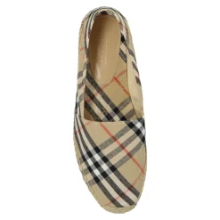 Scarpe a fantasia