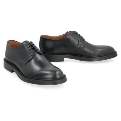 Scarpe classiche in pelle con lacci