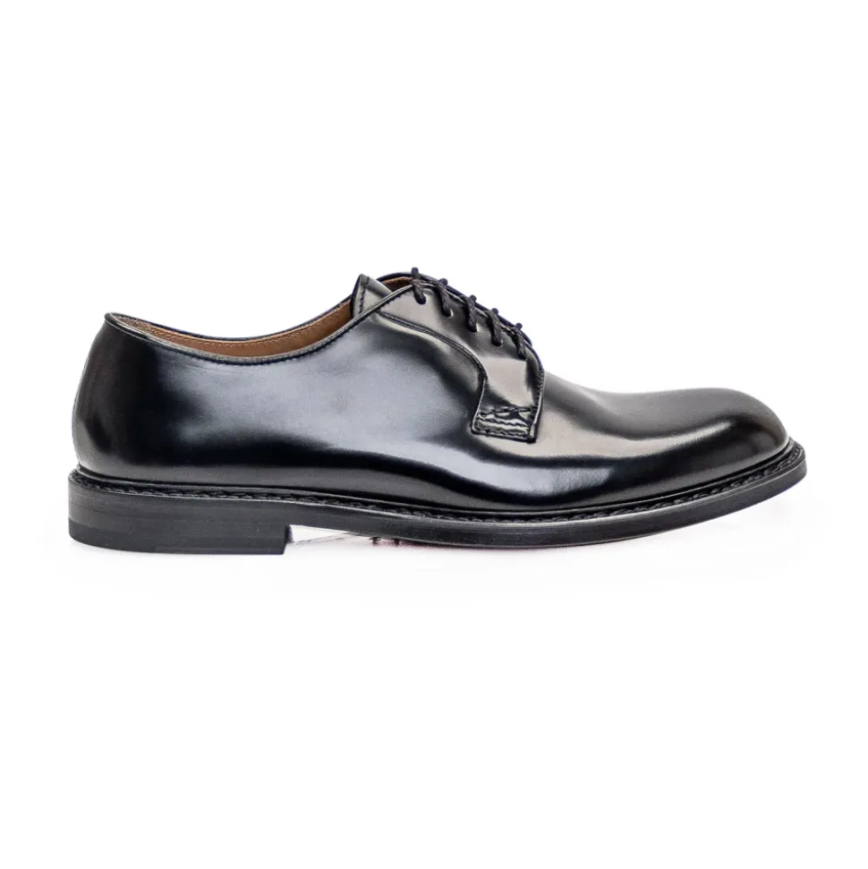 Scarpe stringate in pelle nera