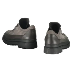Scarpe stringate in pelle