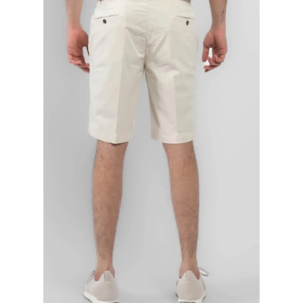 Shorts Bermuda crema con tasche