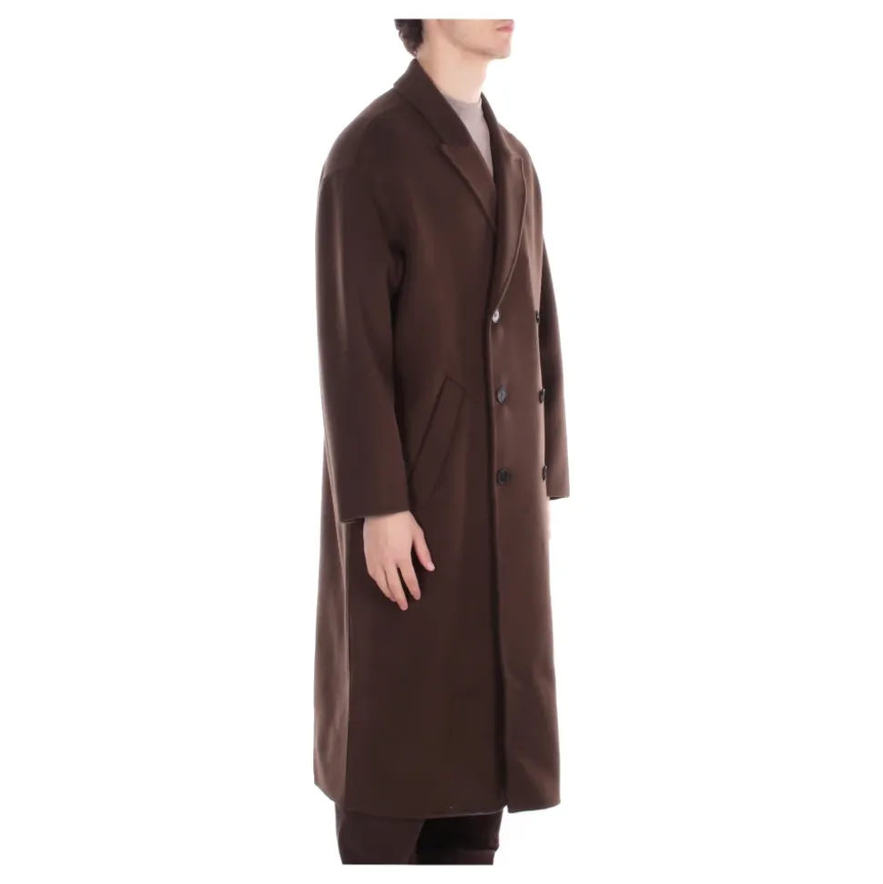 Single-Breasted Coats