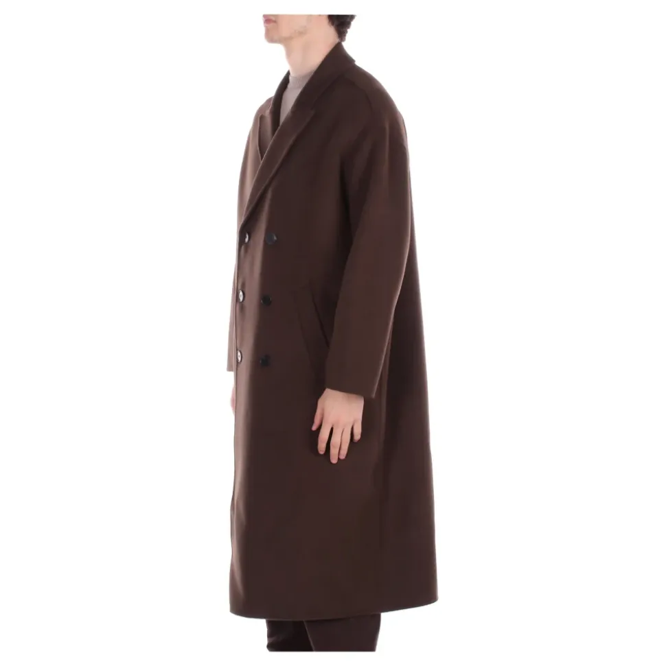 Single-Breasted Coats