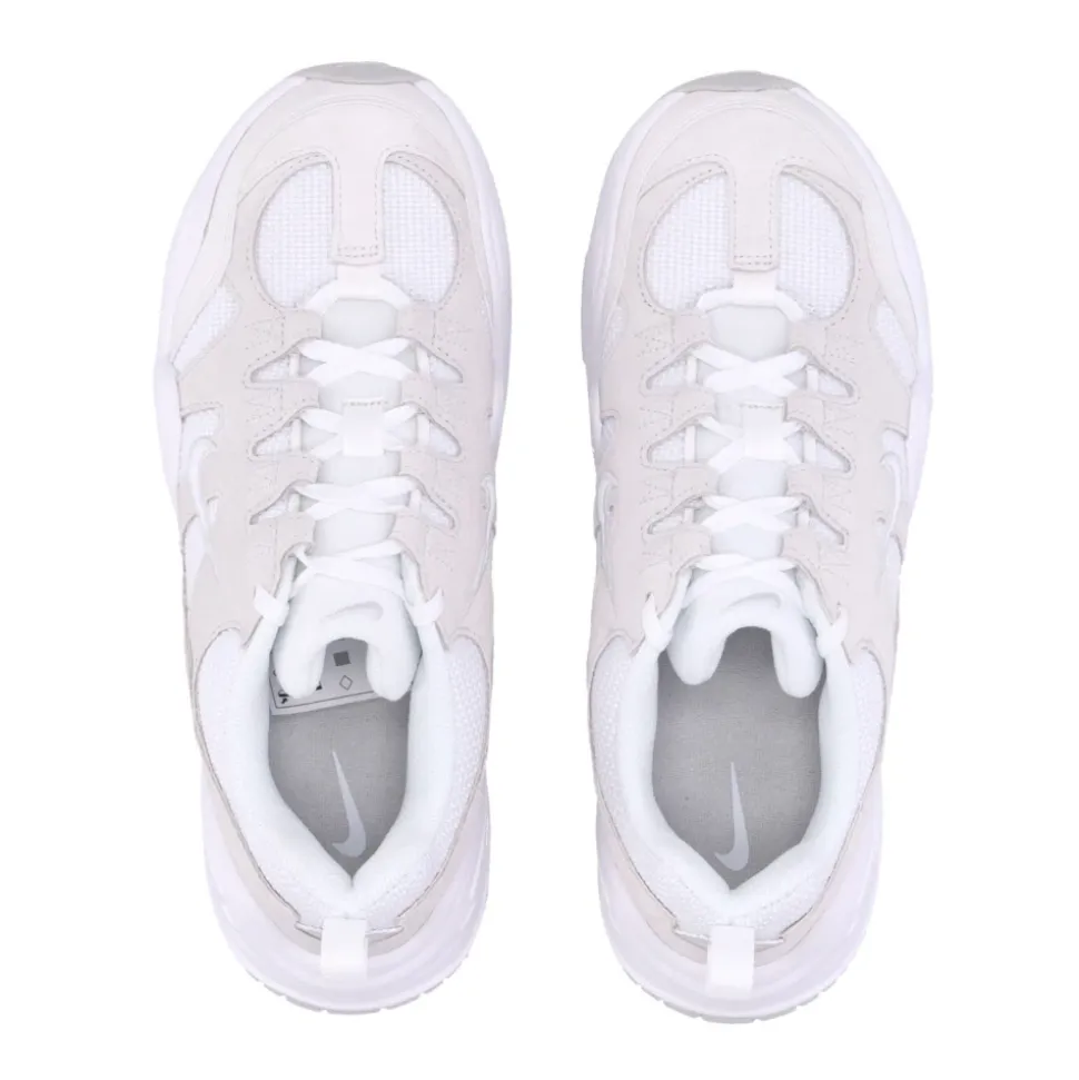 Sneaker Basse con Logo Swoosh