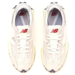 Sneaker New Balance 327 in camoscio e tessuto