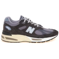 Sneaker New Balance 991v2 in camoscio e tessuto