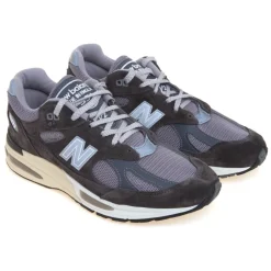 Sneaker New Balance 991v2 in camoscio e tessuto