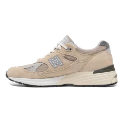 Sneakers beige SS25 con ammortizzazione ENCAP