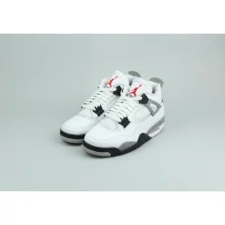 Sneakers retrò in cemento bianco classico