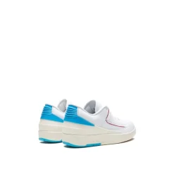 Sneakers Retro Low `UNC to Chicago`